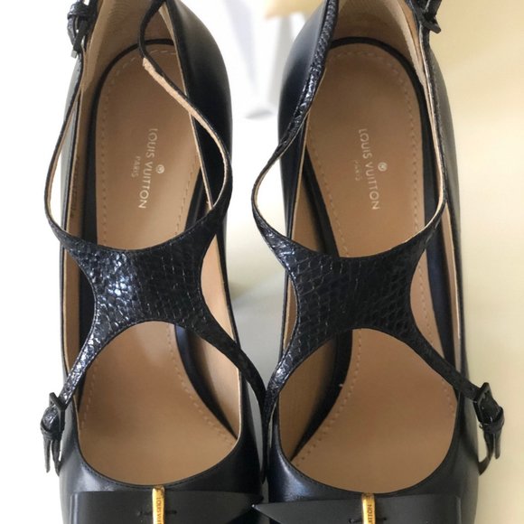 Louis Vuitton Headline Cross Black Leather Pump - Picture 4 of 8